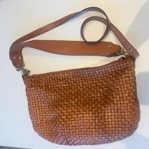 Clare V Moyen Messenger - Natural Woven Checker